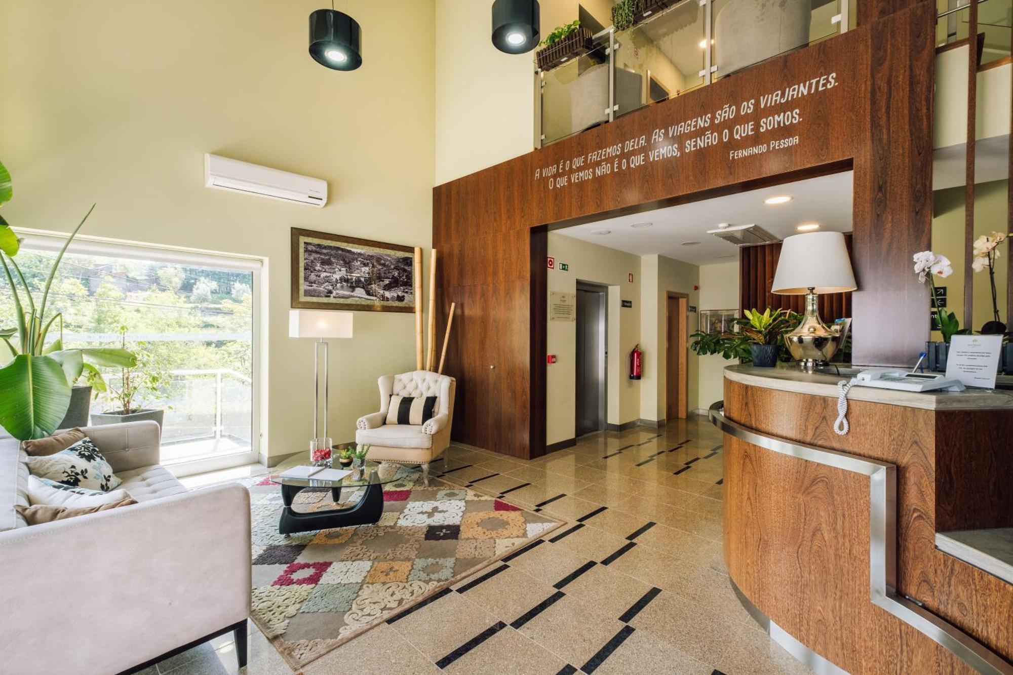 Alva Valley Hotel Oliveira do Hospital Bagian luar foto